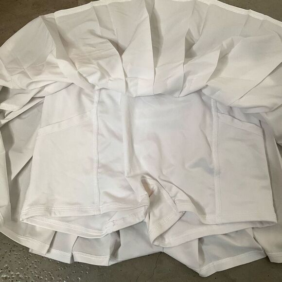 Alo Yoga Varsity Tennis Mini Skirt - Picture 6 of 8